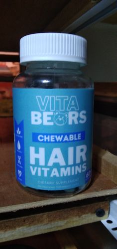 Customer photo review of Hair Vitamin Gummies