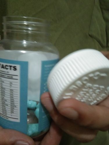 Customer photo review of Hair Vitamin Gummies