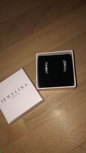 Customer photo review of Celia Creolen