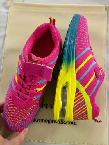 Customer photo review of Stylish Lightweight Sneakers for women