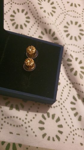 Customer photo review of Lemonade Fancy 3D Cluster VVS Flawless Earrings
