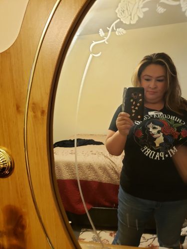 Customer photo review of Chingona Como Mi Padre OG Ladie's T-Shirt