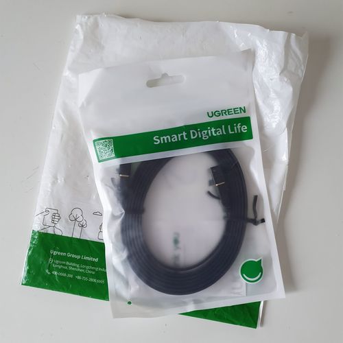 Customer photo review of Cable Ethernet RJ45 Cat7 pour réseau Haut Débit 10 Gbps