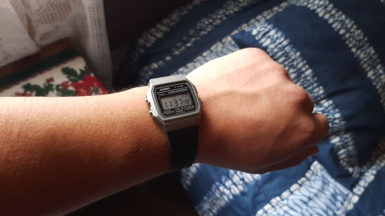 Customer photo review of Reloj Casio Vintage F-91WM-1BDF Gris/Negro