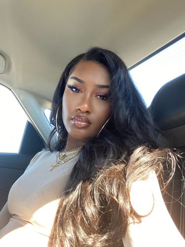 Customer photo review of Full Shine Sew In Hair Weft Bundles 100% Remy Human Hair Jet Black (#1)