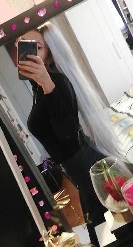 Customer photo review of Full Shine Clip in Extensions 100% Remy Human Hair 7 Pieces Off Black (#1B)
