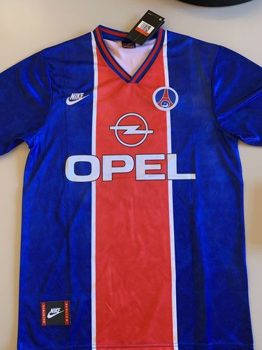 Customer photo review of Paris Saint Germain PSG - 1995/1996 Home Kit