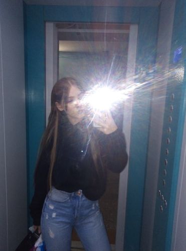 Customer photo review of Full Shine Clip in Extensions 100% Remy Human Hair 7 Pieces Off Black (#1B)