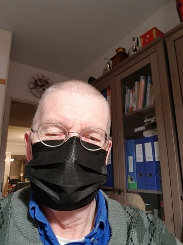 Customer photo review of Musta kasvomaski 100 kpl