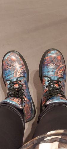 Customer photo review of Ysun-Stiefel