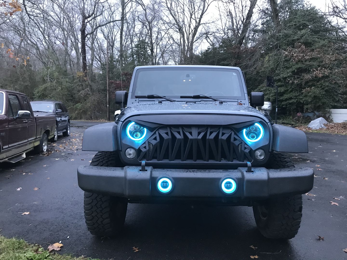 Customer photo review of Shark Grille - Matte Black (07-18 Wrangler JK )
