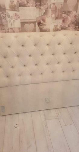 Customer photo review of Colorado Soft Cream Naple Chesterfield Sleigh Scroll Bed Frame