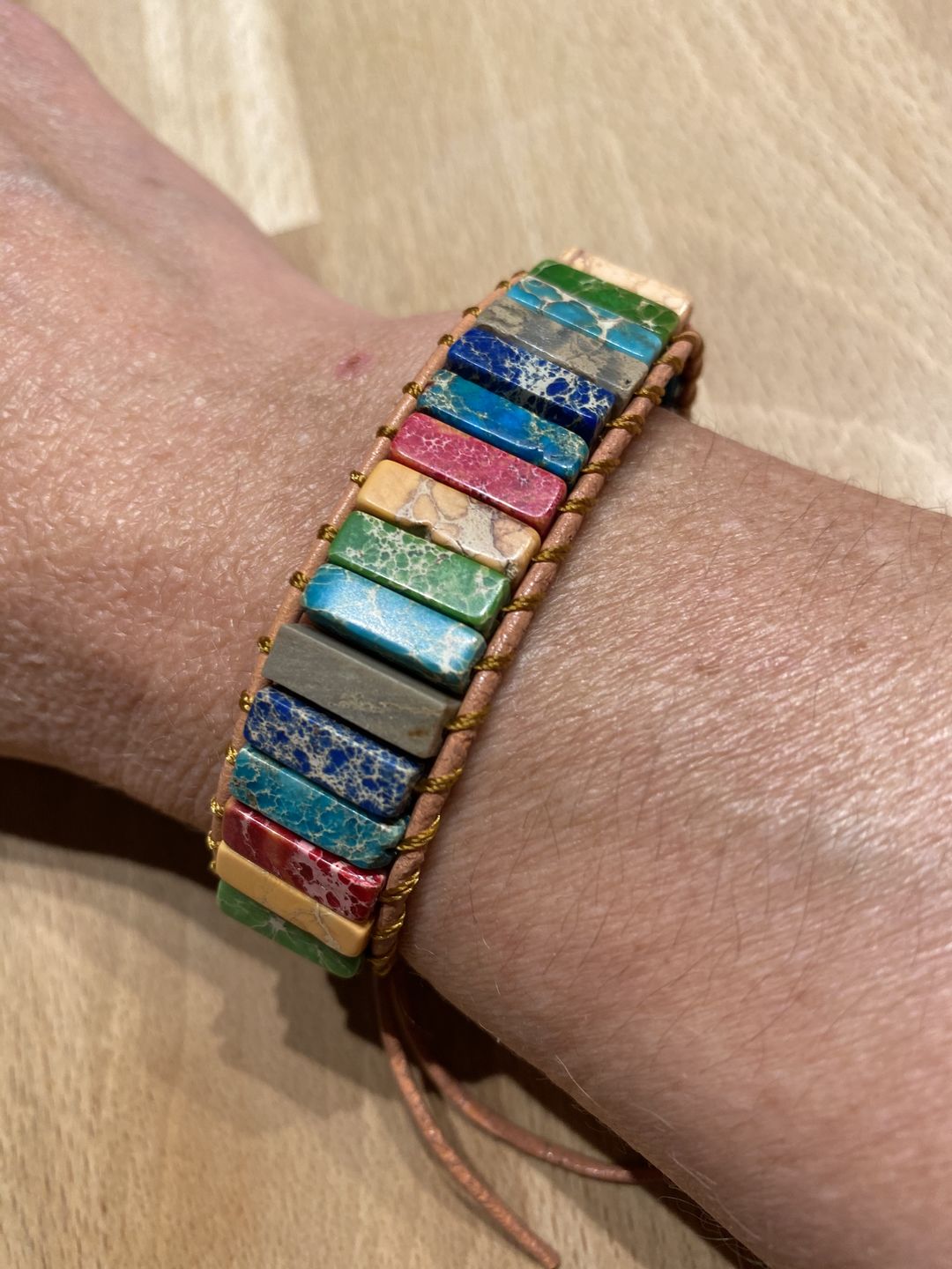 Customer photo review of JASPIS Buntes CHAKRA Armband