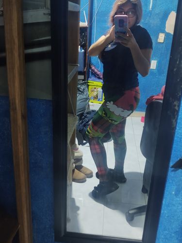 Customer photo review of Leggings Deportivo TFIT PRO 766 Grinch