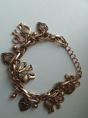Customer photo review of Bracelet Éléphant Doré