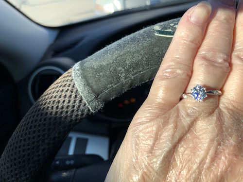Customer photo review of Moissanite Series Fashion Six Prong Sterling Silver Ring