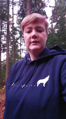 Customer photo review of WOLF SPUR - Bio Unisex Hoodie (PREMIUM)