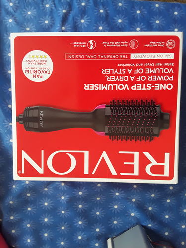 Customer photo review of REVLON Pro Collection Salon One Step Hair Dryer and Volumiser