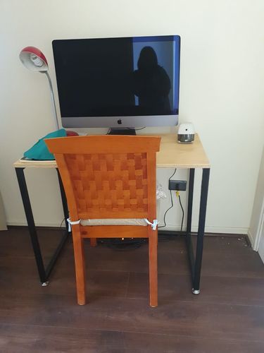 Customer photo review of Escritorio MIMA 90 x 50 Base Negra