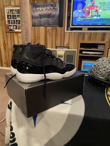 Customer photo review of Air Jordan 11 Retro 25th Jubilee Anniversary Early Pairs
