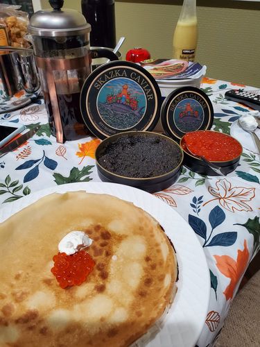 Customer photo review of “Wild Caught” American Paddlefish Caviar