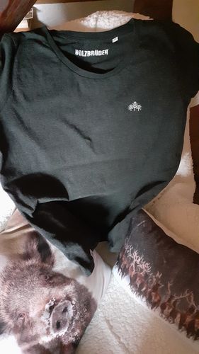 Customer photo review of Damen Shirt Stick -Heather Black (🌲)