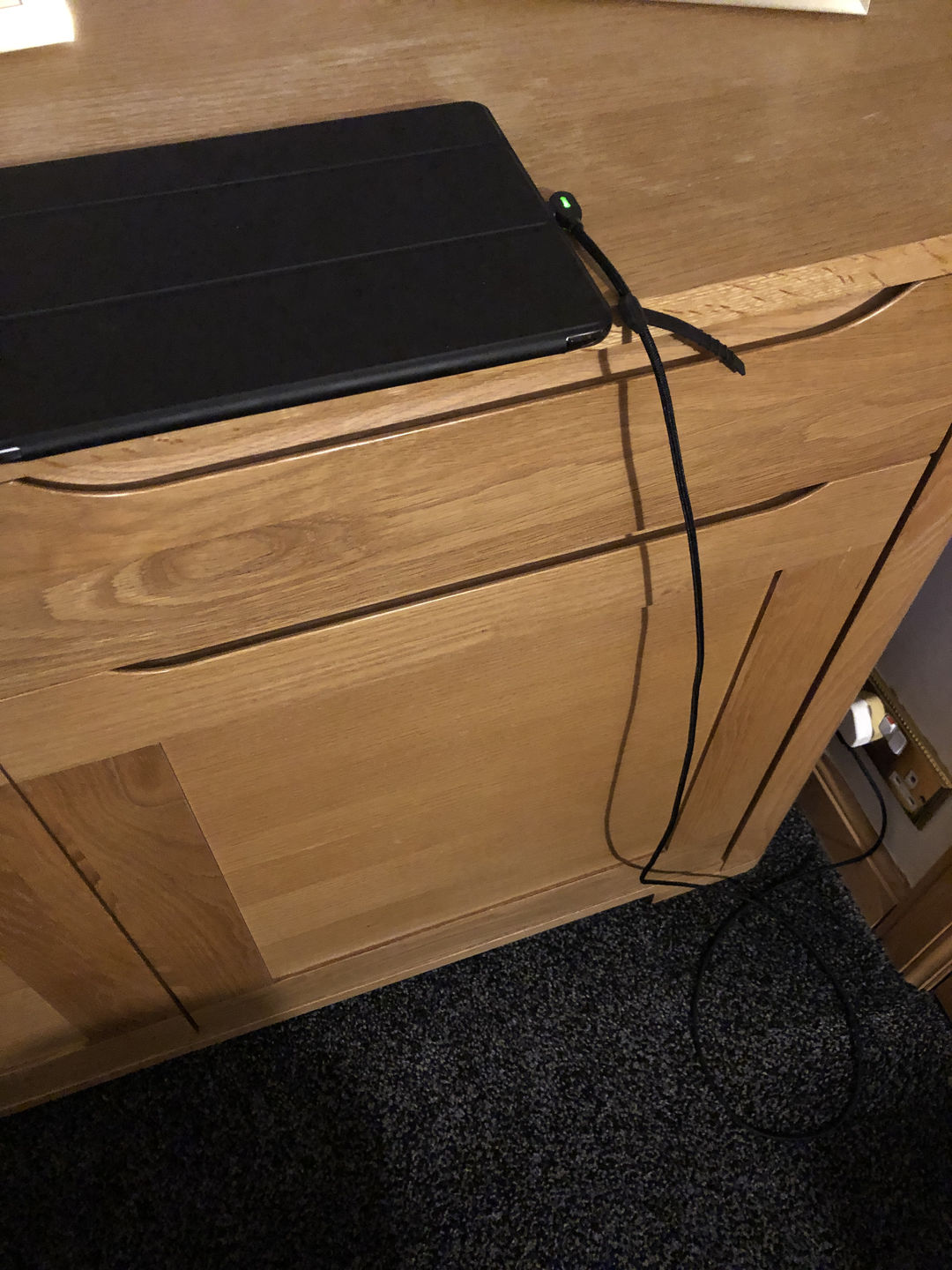 Customer photo review of Titan Smart Cable™ (3-Pack)+2 FREE