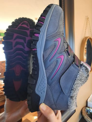 Customer photo review of Comfy Warm Ankle Snow Boots For Women
