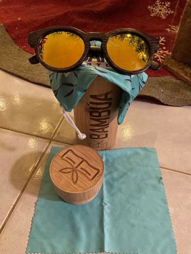 Customer photo review of Retro Orange