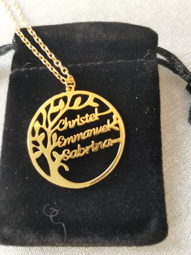 Customer photo review of Mon meilleur cadeau ©  : Collier Arbre de Vie Unisex Personnalisé