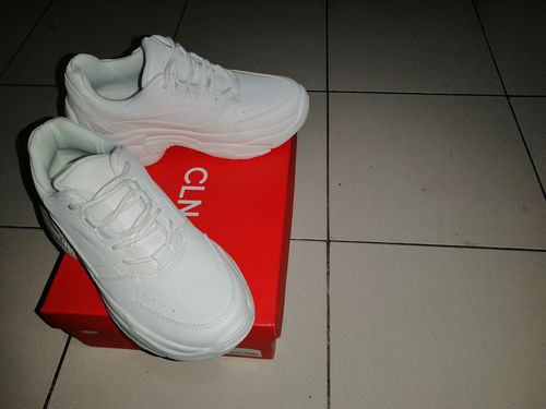 Customer photo review of Yucca Flat Sneakers