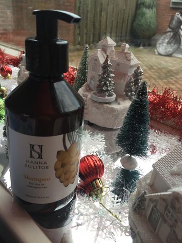 Customer photo review of Shampoo