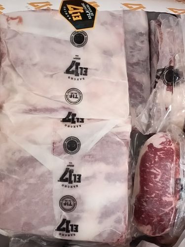 Reseña con foto de un cliente sobre Short Rib Pieza Básica