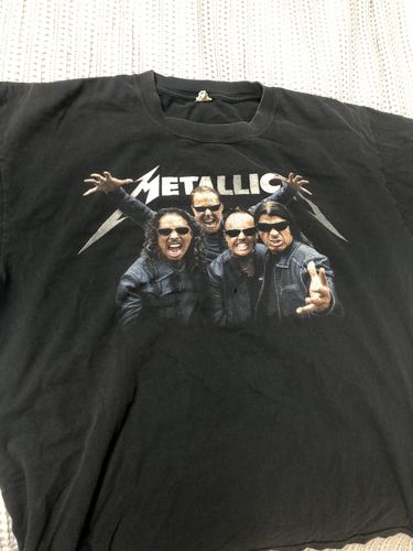 Customer photo review of Metallica World Magnetic Tour T Shirt Size 2XL
