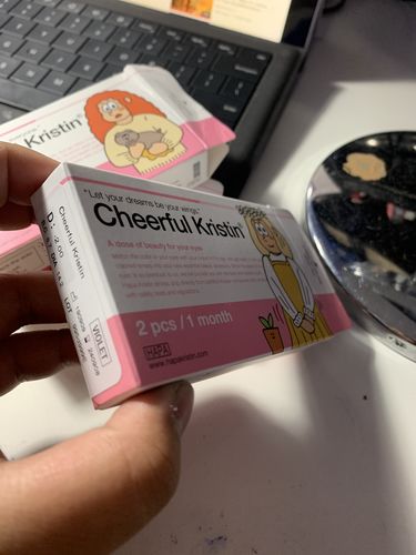 Customer photo review of Cheerful Kristin - violet