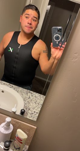 Customer photo review of Men's Zipper Neoprene Sauna Vest