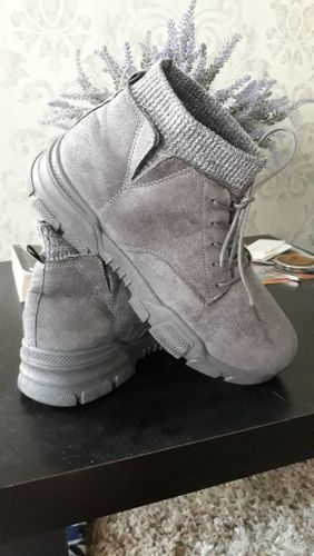 Customer photo review of Amauri Venzon Shoes