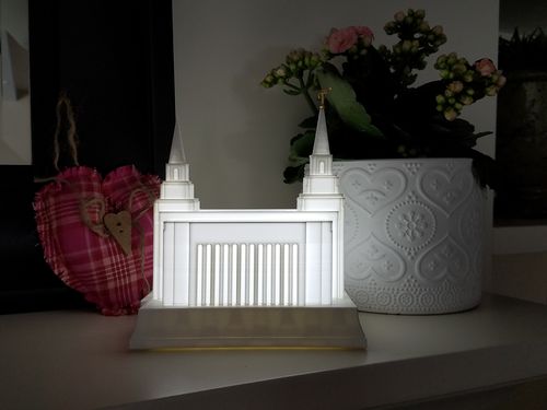 Customer photo review of Kansas City Missouri Temple Night Light