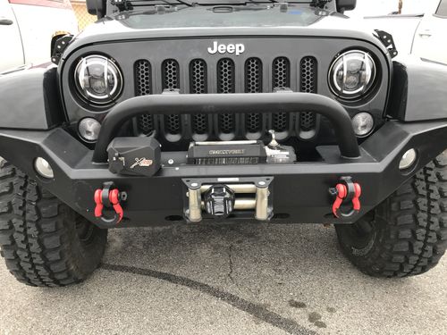 Customer photo review of Clip-in Mesh Grill Inserts for 07-15 Jeep Wrangler JK (Matte Black)
