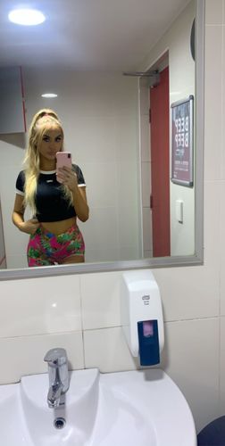 Customer photo review of Tropical Pink Booty Short
