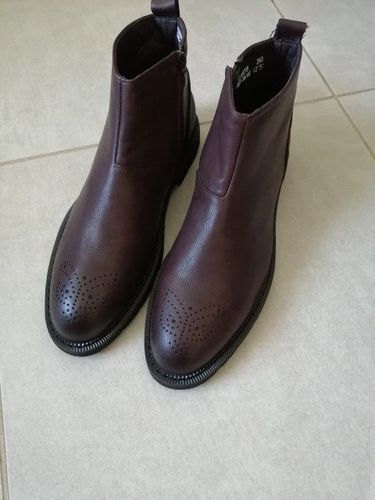 Customer photo review of Zabedeo Beller Boots