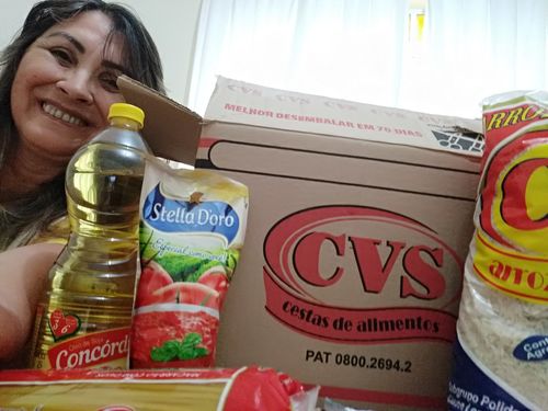 Customer photo review of Cesta Básica Econômica Kit