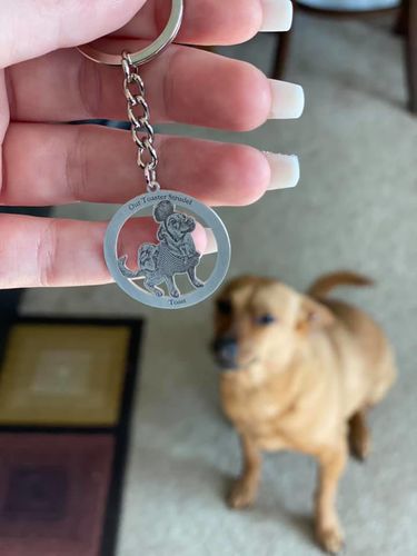 Customer photo review of Silvercut™ Keychain