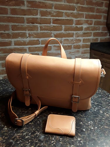 Customer photo review of No.68 | 'Natural Oak' Western Vertical Leather Wallet