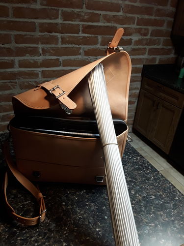 Customer photo review of No.72 | 'Natural Oak' Leather Messenger Bag