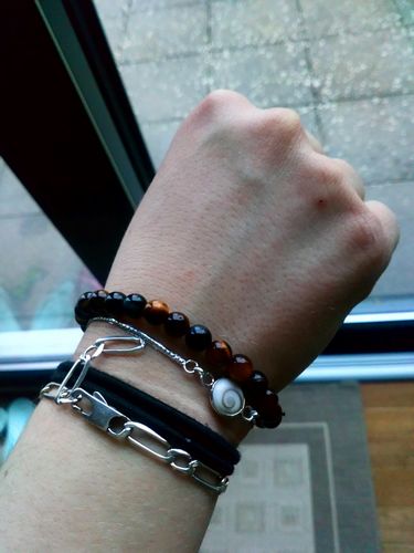 Customer photo review of BRACELET OEIL DE TIGRE 6/8MM SIMPLE