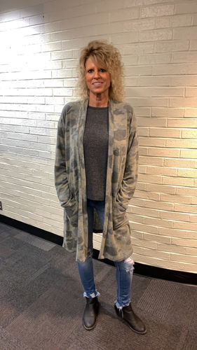 Customer photo review of Desert Bronze Self Tanning Mousse **READY TO SHIP**