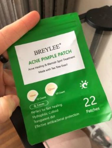 Customer photo review of Perfect Face Sticker