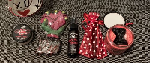 Customer photo review of XOXO Cylinder