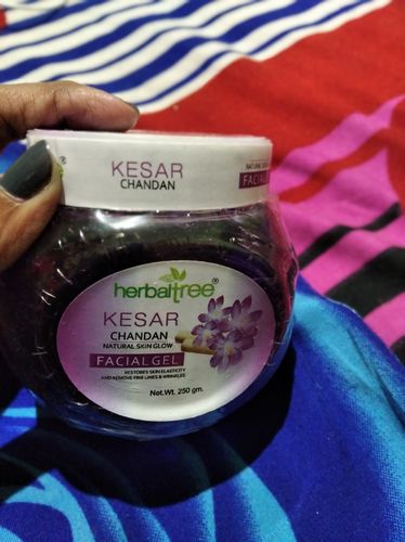 Customer photo review of Herbal Tree Kesar Chandan Gel
